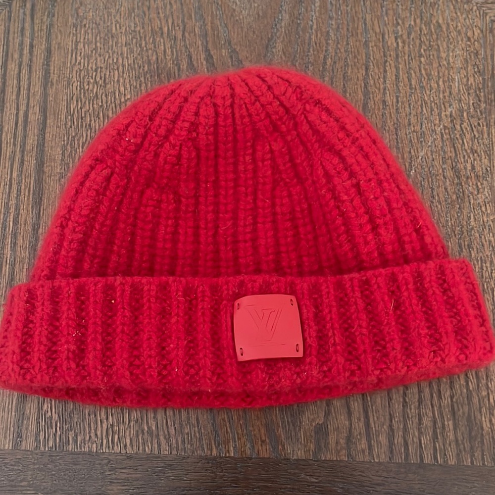 Louis Vuitton cashmere knit beanie